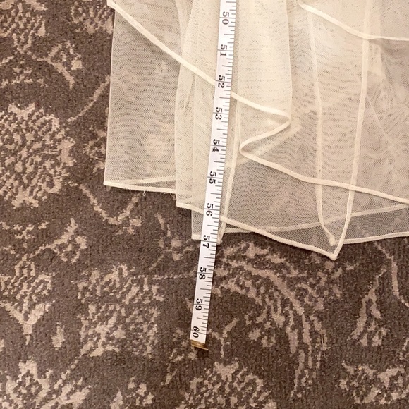 Carmen Marco Valvo elegant gown, one of a kind! - Picture 11 of 14